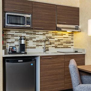 GEC Granville Suites Downtown